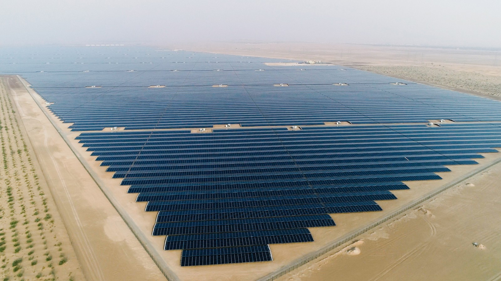 永利欢乐娱人城拿下阿布扎比2GW光伏项目 与EWEC正式签署PPA协议